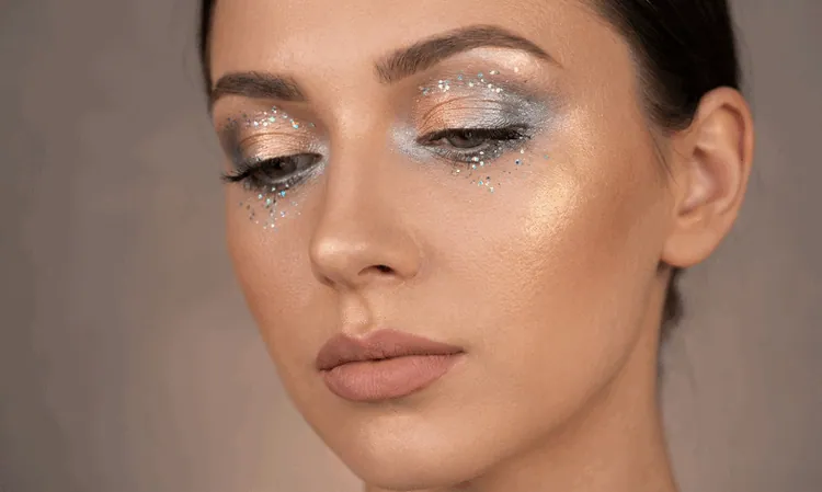 Makeup Ideas: Festive Sparkle with Metallics & Glitter