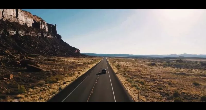 Add the cinematic black bar to your movie