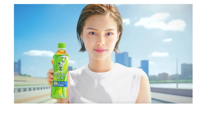 伊藤園｜AIモデルをCMに起用