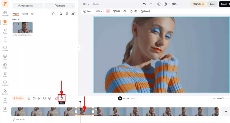 Cut Video in Middle Online with FlexClip - Delete