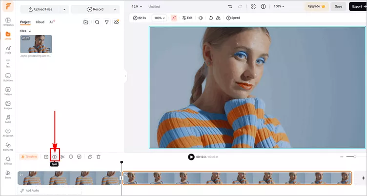 Cut Video in Middle Online with FlexClip - Split