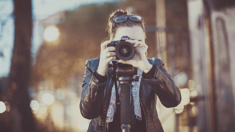 Take Pictures of Your Old Photos